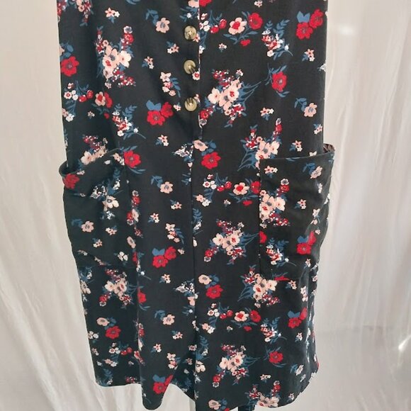 No Boundaries Juniors' Button Front Romper - Picture 5 of 10